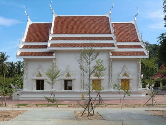 Wat Chaloklum 